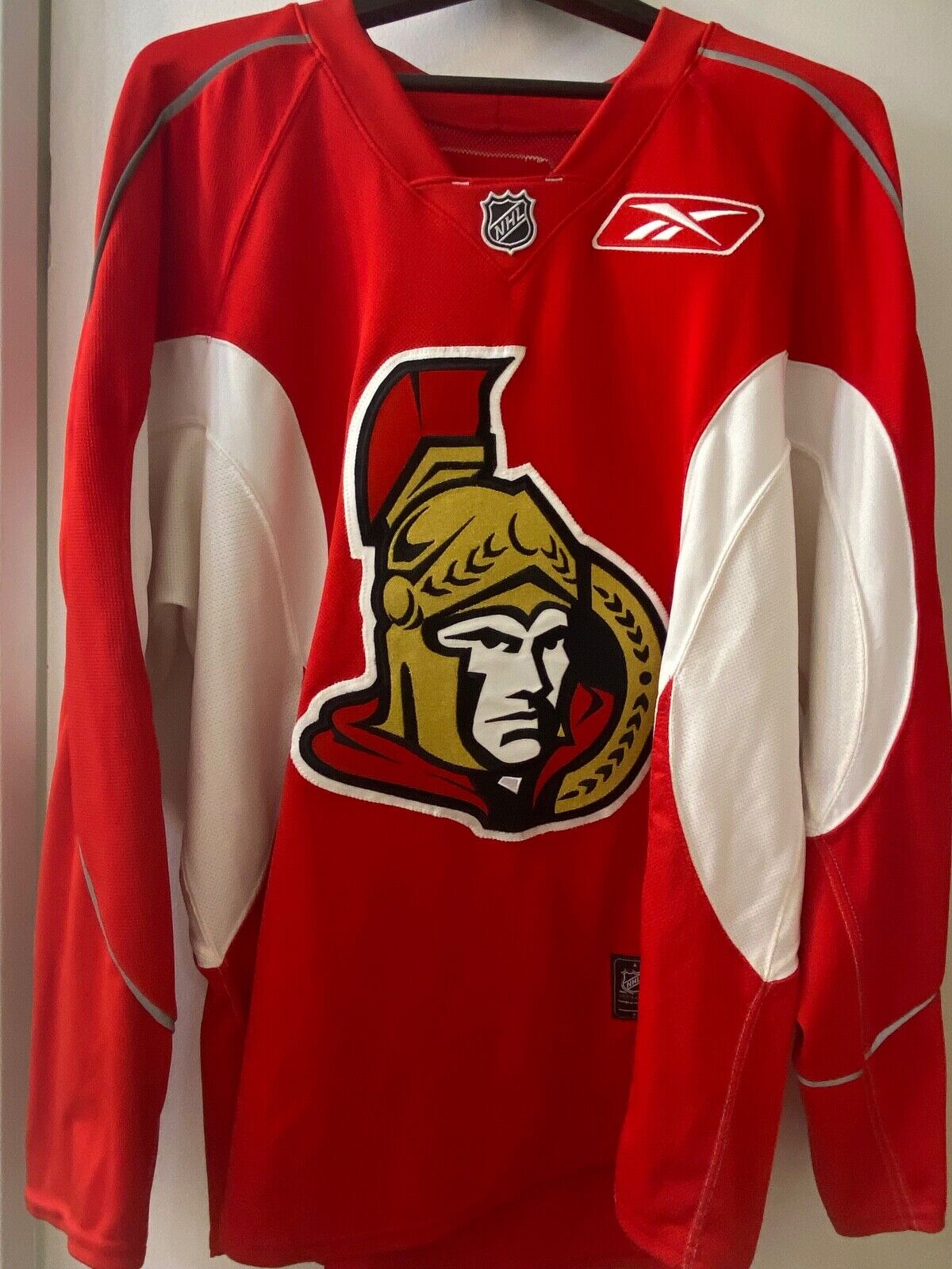 Buddy Robinson’s 2015-16 Ottawa Senators RBK Edge NHL Pro Stock Red Reebok Practice Jersey